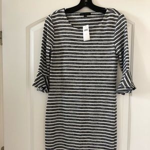 NWT. Banana Republic Striped Flutter Sleeve Dress